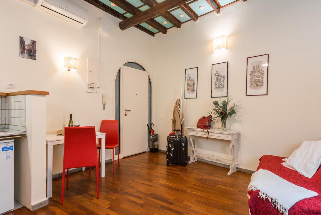 Colosseum Townhouse Roma Esterno foto